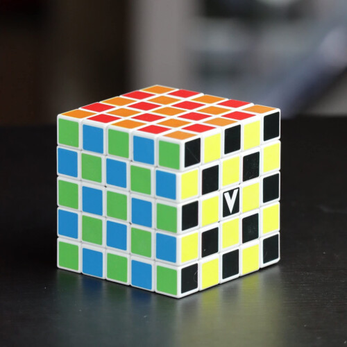 V-Cube V-Cube 5 Vcebarevn 1