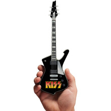 AXE HEAVEN 3 ICEMAN/KISS LOGO GUITAR 2M K01 5008