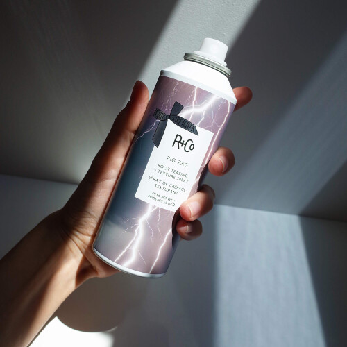R+Co Zig Zag Root Teasing + Texture Spray 177 ml / 5 oz 2