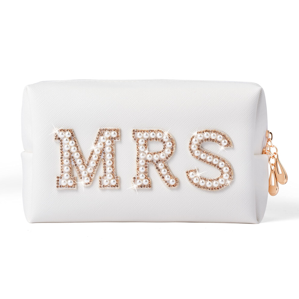 Y1tvei Gold Mrs Letter Patch Cosmetic Toiletry Bag Pearl Rhinestone Varsity Pu Leather Bride Makeup Bag Waterproof Portable Zipper Small Clutch Purse