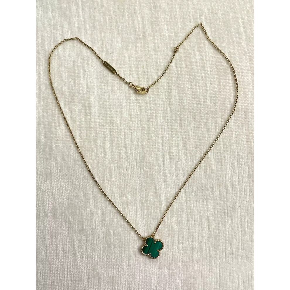 Van Cleef & Arpels Vintage Alhambra Malachite Pendant, Women's 18kt Yellow Gold