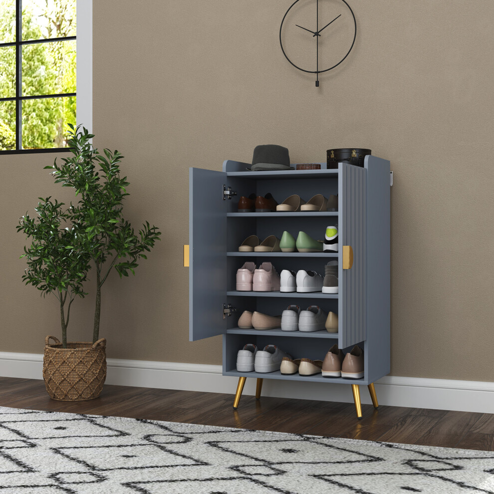 HOMCOM Shoe Cabinet with Beadboard Doors for 15 Pairs of Shoes, Light Grey