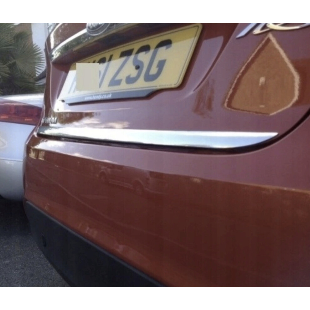 Audi A6 e-tron Avant S6 - Luggage compartment lid chrome trim-image-OPC-PGGXDVZ-NEW