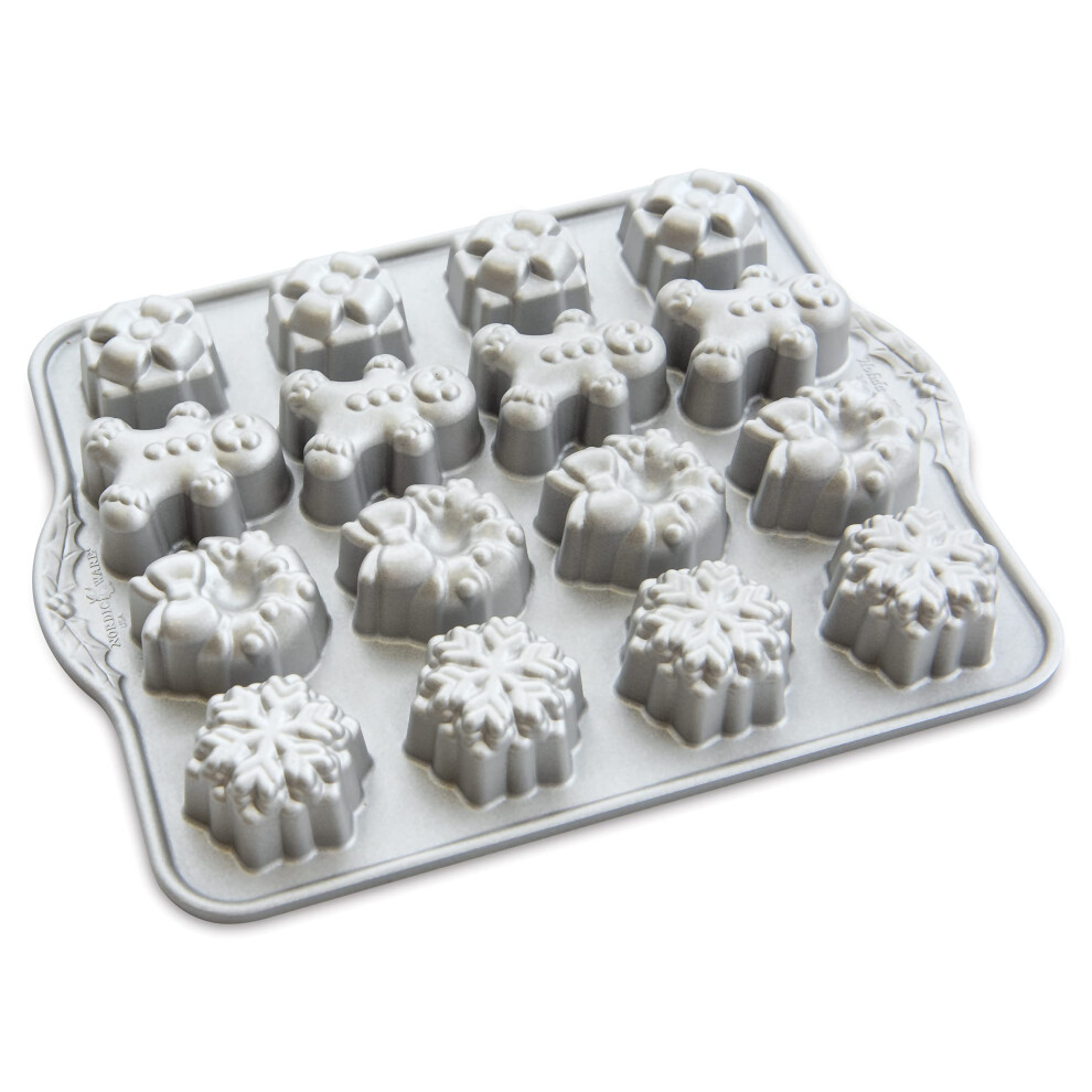 Moule     cake en fonte pour g   teaux de No   l Nordic Ware 93748, capacit    de 3 tasses S