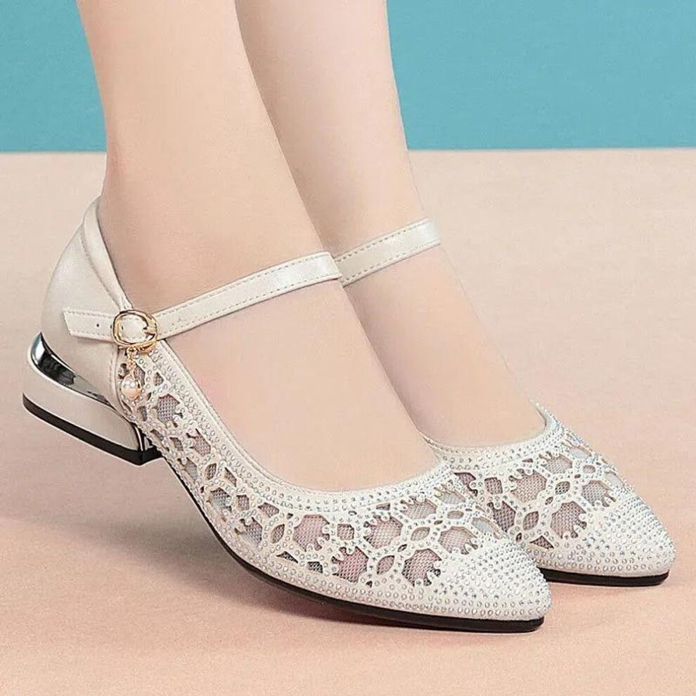 (beige, 36) Wtempo Women&apos;s Low Heeled Sandals Soft Leather Mesh Hollowed Out Comfortable And Versatile Fashionable Rhinestone Pearl Buckle Soft Sole Single S
