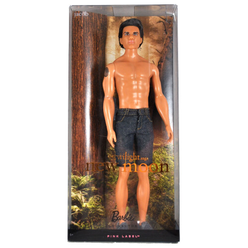Barbie BARBIE COLLECTOR TWILIGHT SAGA Lua Nova Jacob Doll