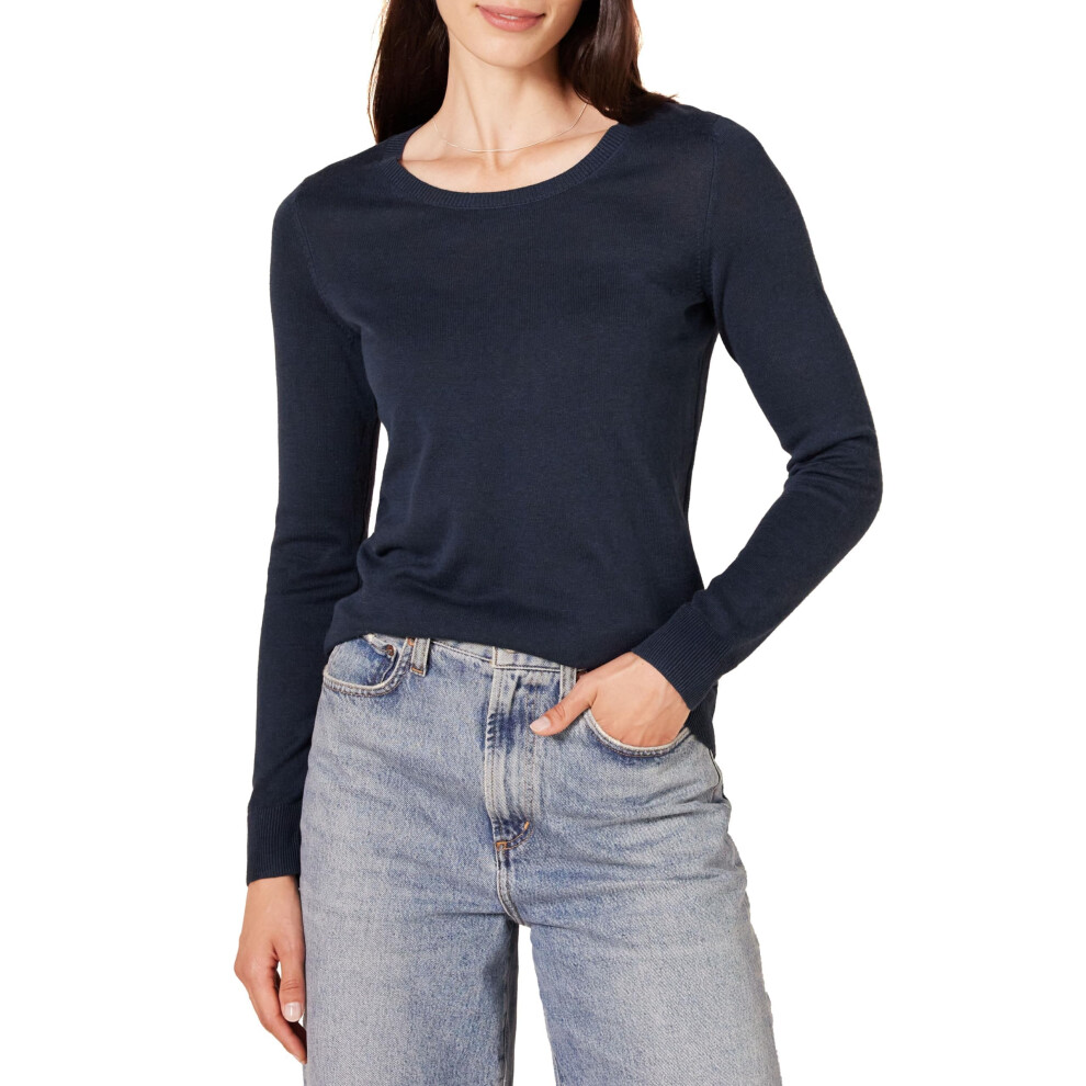 Amazon Essentials Women's Long-Sleeve Lightweight Crewneck Sweater Available in Plus Size  Navy  X-Large
