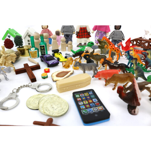 Sandtray Play Therapy Basic Starter Kit  100+ Teile 1