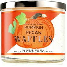White Barn Scented 3Wick Candle in Pumpkin Pecan Waffles