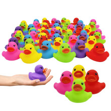 Klassieke badeend speelgoed eendjes voor kinderen zes effen kleuren Bad verjaardagscadeaus babyborrels klaslokaal zomer strand- en zwembadactiviteit