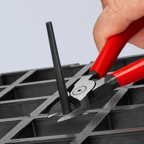 Knipex KNIPEX Diagonal Pliers for Flush Cut Plastics  Red 2
