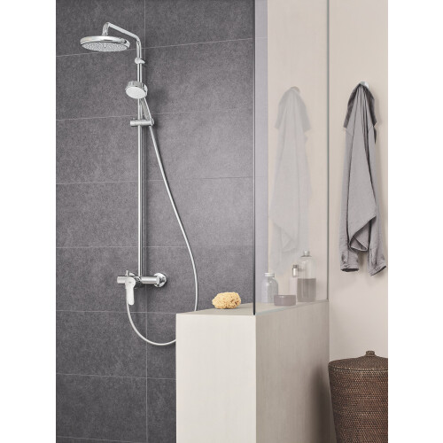 Grohe GROHE 26224001 Tempesta Cosmopolitan 210 Shower System  Chrome 2