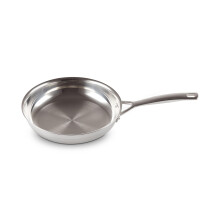 Le Creuset Stainless Steel Classic 3-Ply Fry Pan, 9.5""