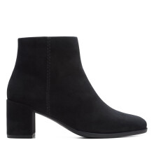 Clarks Women's Freva55 Zip Chukka Boots, Newness, 9.5 Women