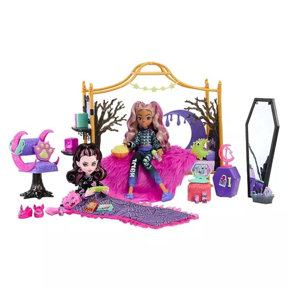 New Monster High Creepover Bedroom Playset - Featuring Draculaura, Clawdeen Wolf With Over 20 Fab-Boo-Lous Pieces For The Ultimate Creeptastic Experience Hpw80
