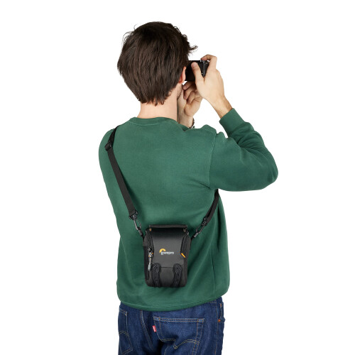 Lowepro Lowepro Adventura SH 115 III, Camera Shoulder Bag with Adjustable/Removable Shoulder Strap, Camera Backpack for Mirrorless, Compatible with Sony Alpha 2