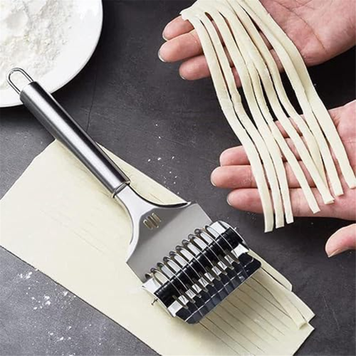 High Grade Stainless Steel Noodle Lattice Roller Dough Cutter 2