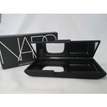 NARS Radiant Cream Compact Podklad w pustym kompakcie