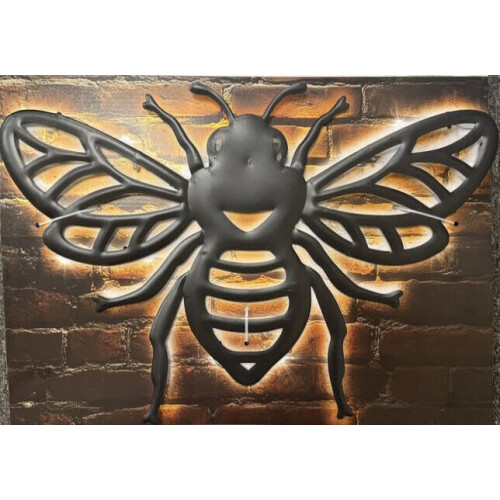 Sanctuary Spa Deluxe Wall Mount Bee Solar 40cm Light Up Decoration