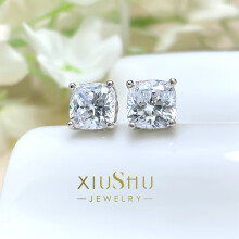 2-Carat Diamond Earrings Fat Square Earrings Accessories In Europe And America Daily Niche S925