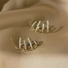 Earing Claw Ear Hook Clip Earrings for Women Four-Prong Setting Ear Earrings Jewelry Year Gift