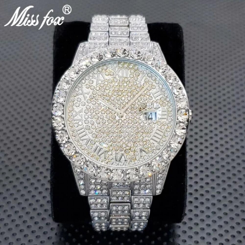 Stylish Crytal Watch For Men Unique Full Paved Diamond Quartz Timepiece Top Bling Ice Out Male Hip Hop Clock