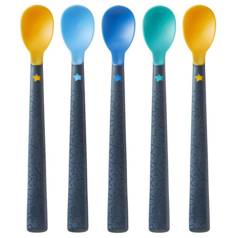 Tommee Tippee 44719610 Soft Tea Spoon with Long Non-Slip Handle, Extra Soft, from 4 Months, Pack of 5, Multi-Coloured