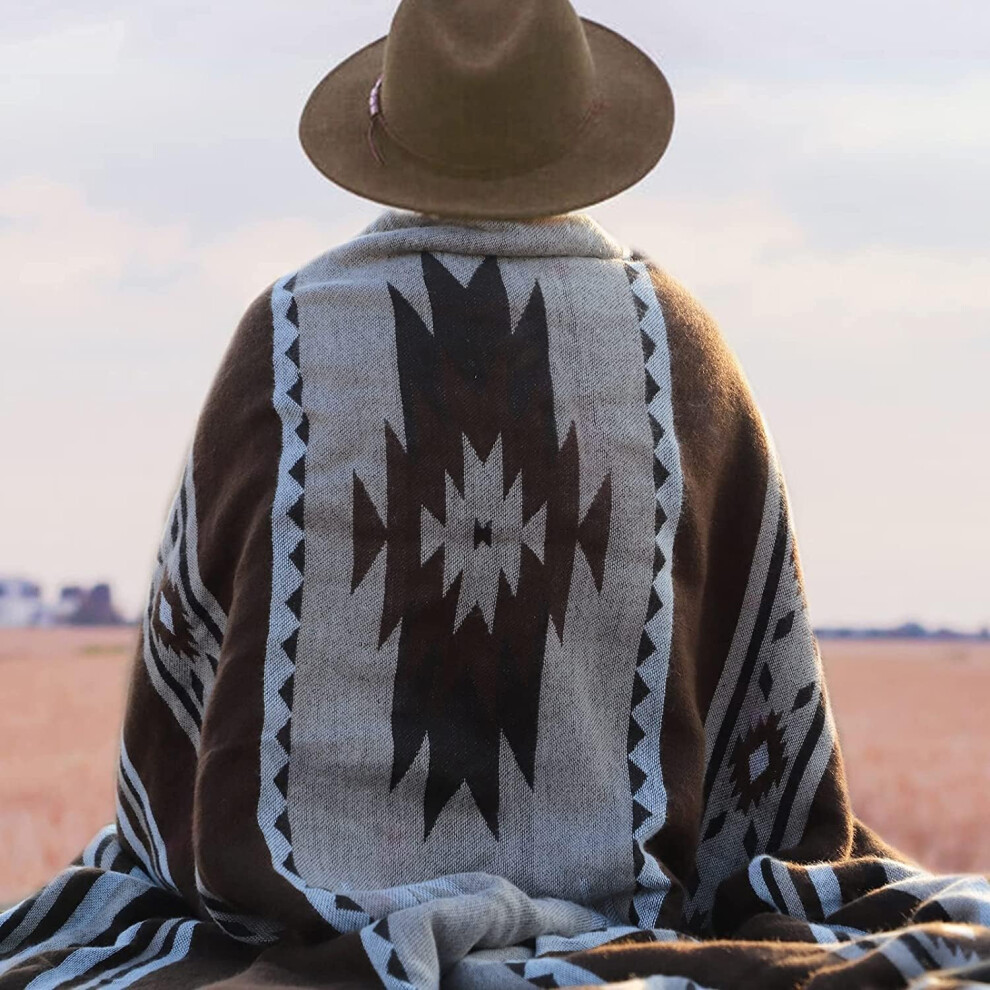 (152 x 203cm, Brown) Bohemian pattern throw blanket, soft sherpa lining, Aztec style throw blanket, suitable for camping, outdoor, light, comfortable and warm blanket