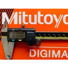 (0-150MM) Mitutoyo Japan 500-197-20 Absolute Digital Digimatic Vernier Caliper