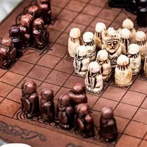 Luxury Travel Chess Set-Σακιέρα και Ρητίνες, Παιχνίδι στρατηγικής 2