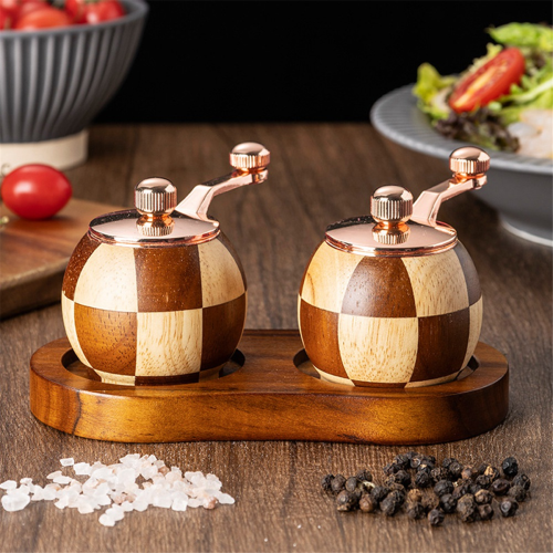 Checkerboard Hand Crank Salt and Pepper Grinder Set 1
