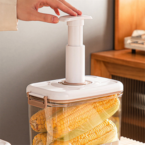 High-Capacity Food Storage Container Vacuum Preservation Box 4.6L 2