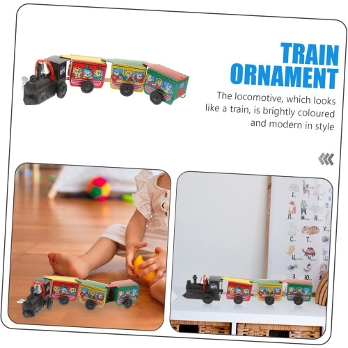 Vintage Tin Wind Up Train with Three Carriages Clockwork Plaything 2