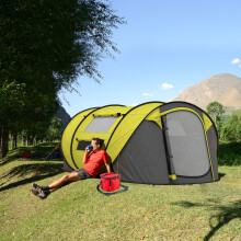 Outsunny Camping Tent Dome Pop-up Tent with Windows for 4 Person Yellow