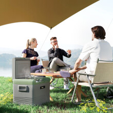 Outsunny 40L Car Refrigerator 12V Portable Freezer for Camping, Light Green