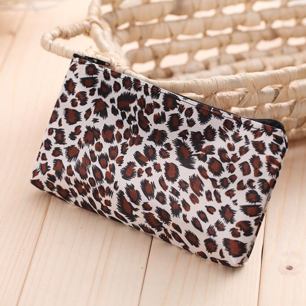 (white) Leopard Pattern Zipper Makeup Bag Fashion Multi-Functional Bag Cosmetic Pouch Travel/Carrying Purse for Women
