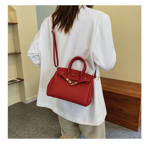 Litchi Pattern Lock Platinum Bag 2