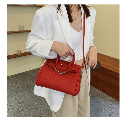 Litchi Pattern Lock Platinum Bag 1