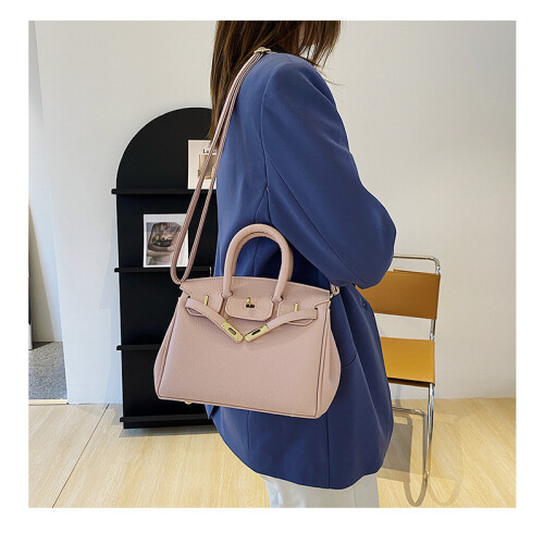Litchi Pattern Lock Platinum Bag 1