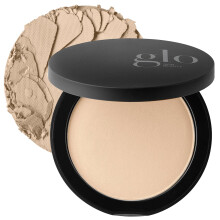 Podkladov make-up Glo Skin Beauty Pressed Base Powder Foundation (Natural Fair)  bezchybn kryt pro zriv prirozen vzhled druh pleti