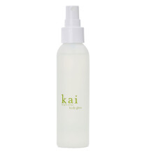 kai Body Glow 4 Fl Oz droge lichaamsolie met jojoba-kamille-komkommerextracten hydrateert en laat een stralende glans achter met een frisse + schone