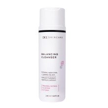 Limpiador equilibrante DCL Skincare para una piel m   s clara y suave 8.0 fl oz