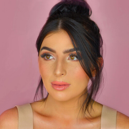 Klara Cosmetics Contour Bronzer Blush Destaque Maquia 1