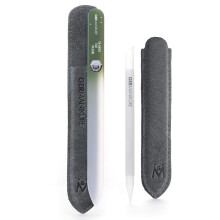 Germanikure Crystal Glass Cuticle Stick & Jeg er opm?rksom p?, at jeg er sj?lden neglefil i ruskind.