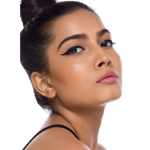 SUGAR Cosmetics Gloss Boss 24HR Eyeliner - 01 Back In Black (Black) 2