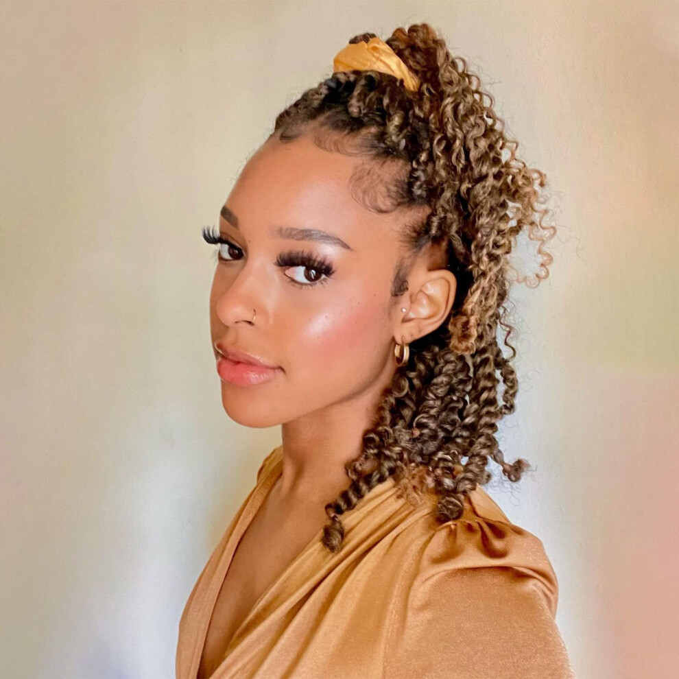 Fulcrum Passion Twist Haar 8 Inch 8 Pakken Voorgedraaide Passion Twist Haakhaar Voor Zwarte Vrouwen Zachte Passion Twist Krullend Haakhaar Voorgedraai-image