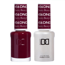 Sada g   lov   ch lakov DND - 1 kus cerven   ho g   lov   ho laku a 1 cerven    lak na nechty 456 Cherry Berry 0,5 fl oz