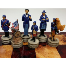 32-delige Set Themed Schaakstukken Burgeroorlog of Amerikaanse Revolutie of WO2 - Geen Bord