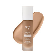 No7 Lift & Luminate Triple Action Serum Foundation - Deep Beige - Tekut make-up s SPF 15 pro Dewy Glowy Base - Radiant Serum Foundation pro zralou p