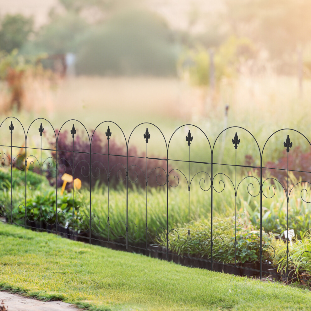 Outsunny Decorative Garden Fencing 8PCs 44in x 12.5ft Metal Border Edging